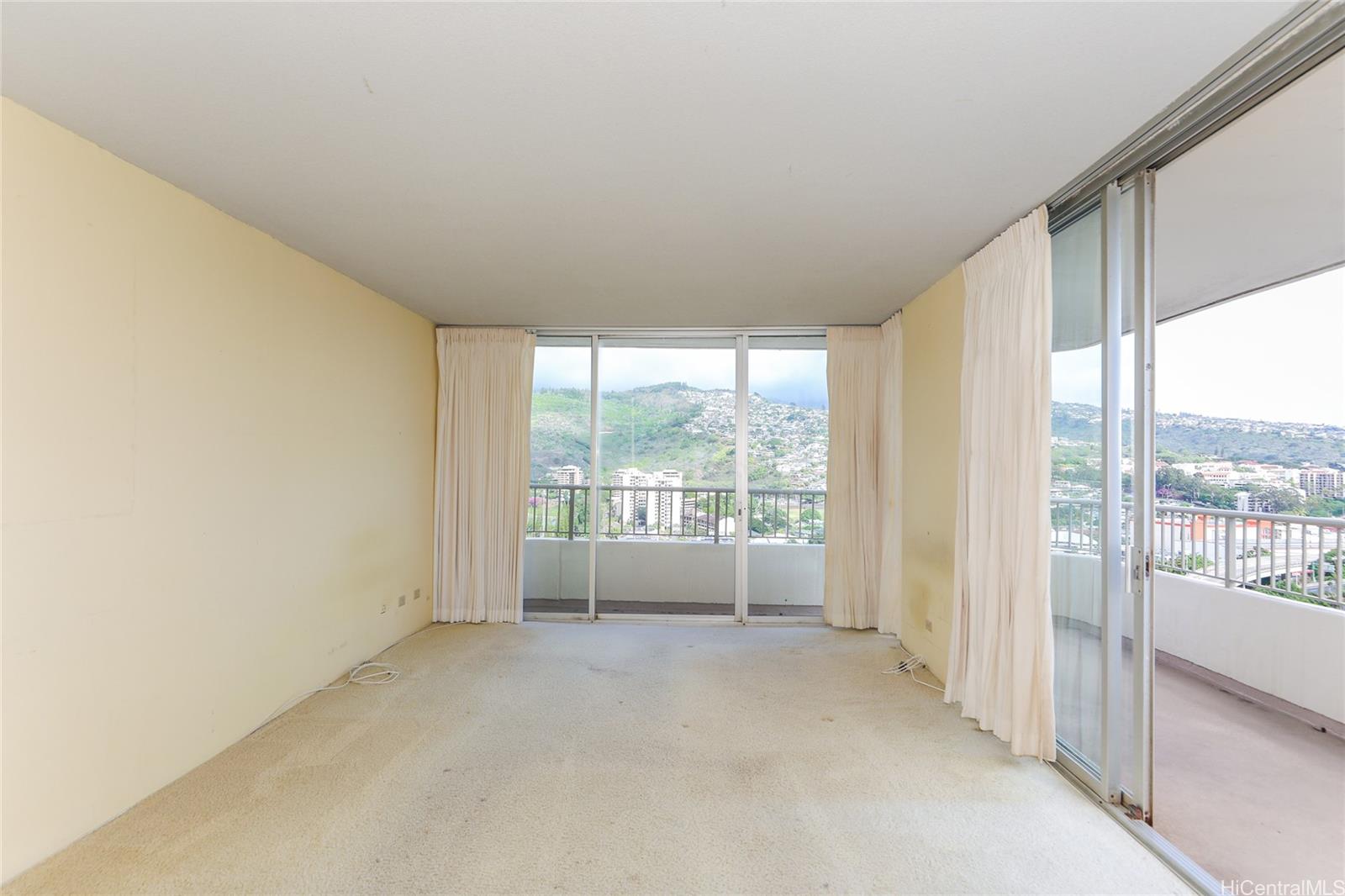 Contessa condo # 2003, Honolulu, Hawaii - photo 14 of 23