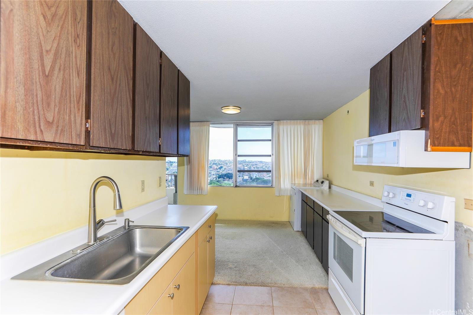 Contessa condo # 2003, Honolulu, Hawaii - photo 5 of 23