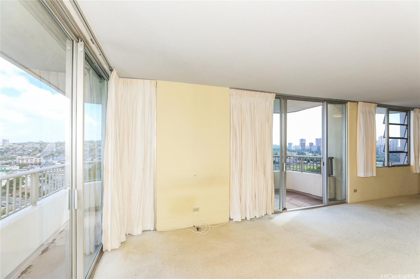 Contessa condo # 2003, Honolulu, Hawaii - photo 9 of 23