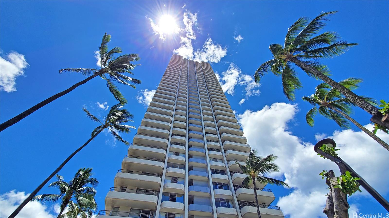 Contessa condo # 201, Honolulu, Hawaii - photo 2 of 25