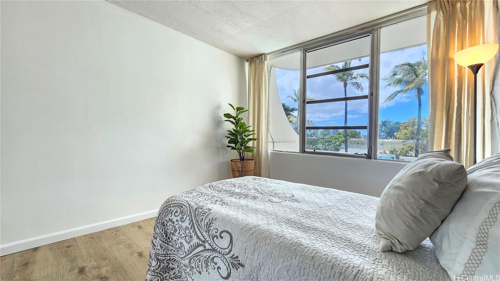 Contessa condo # 201, Honolulu, Hawaii - photo 11 of 25
