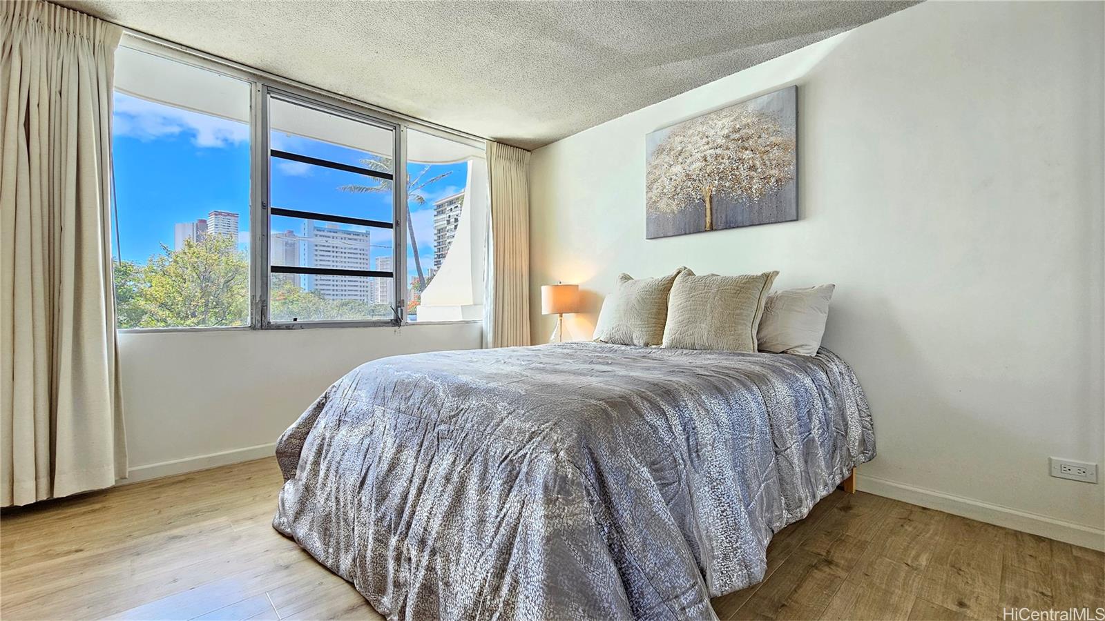 Contessa condo # 201, Honolulu, Hawaii - photo 13 of 25