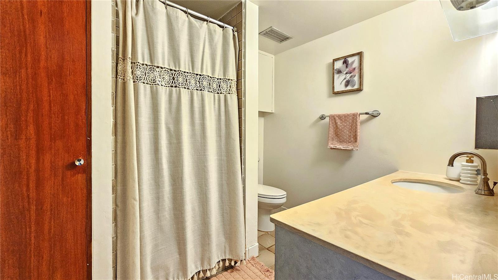Contessa condo # 201, Honolulu, Hawaii - photo 15 of 25