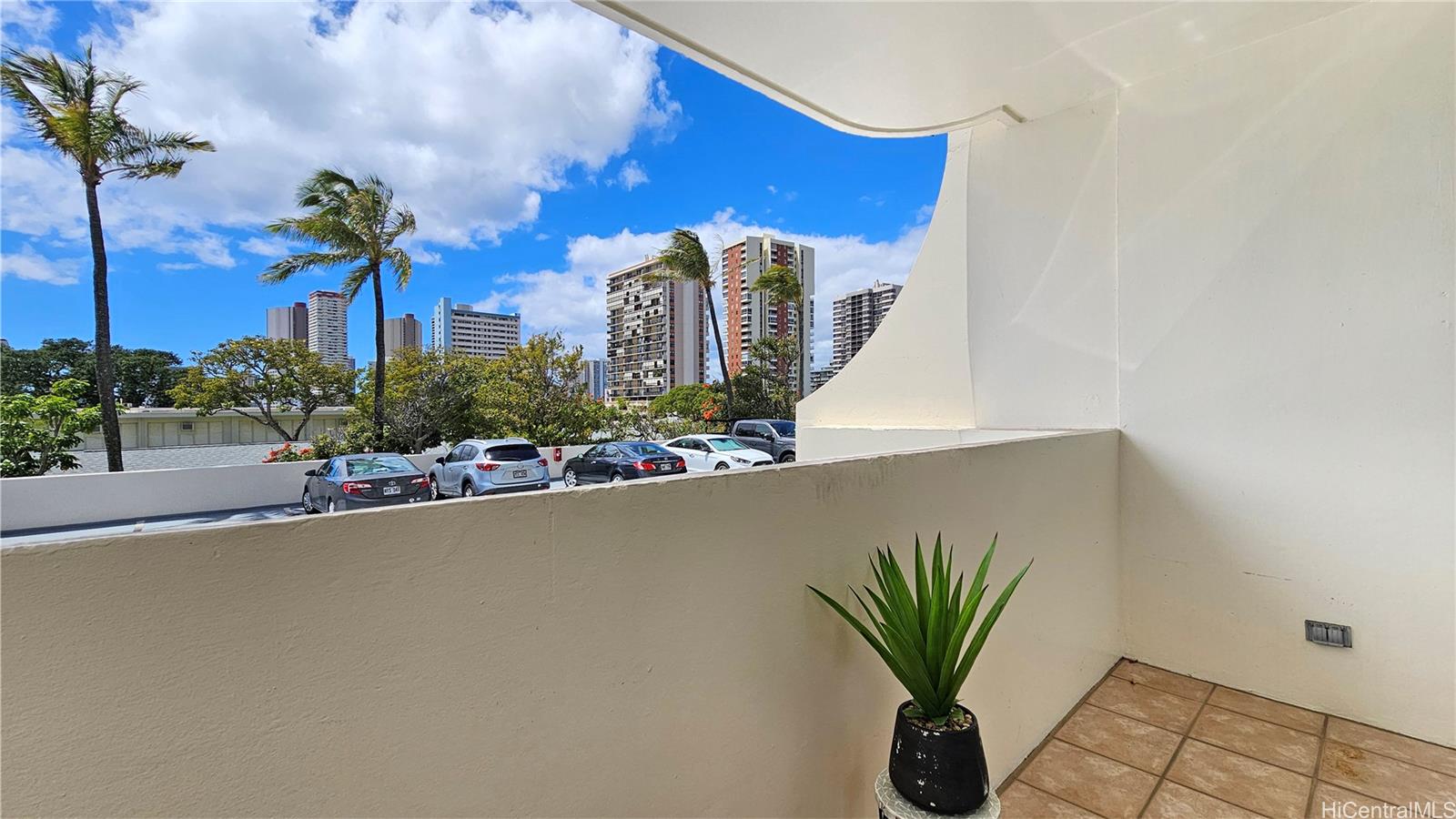 Contessa condo # 201, Honolulu, Hawaii - photo 18 of 25