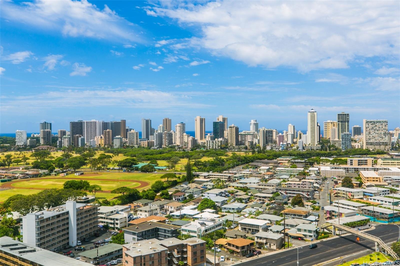 Contessa condo # 2201, Honolulu, Hawaii - photo 2 of 25