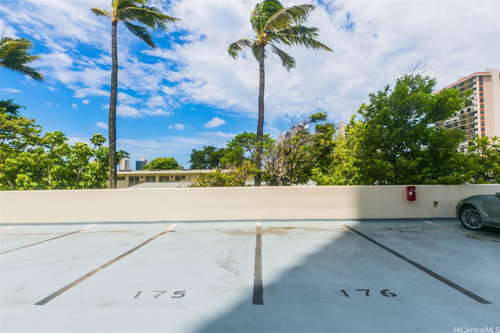 Contessa condo # 2201, Honolulu, Hawaii - photo 20 of 25