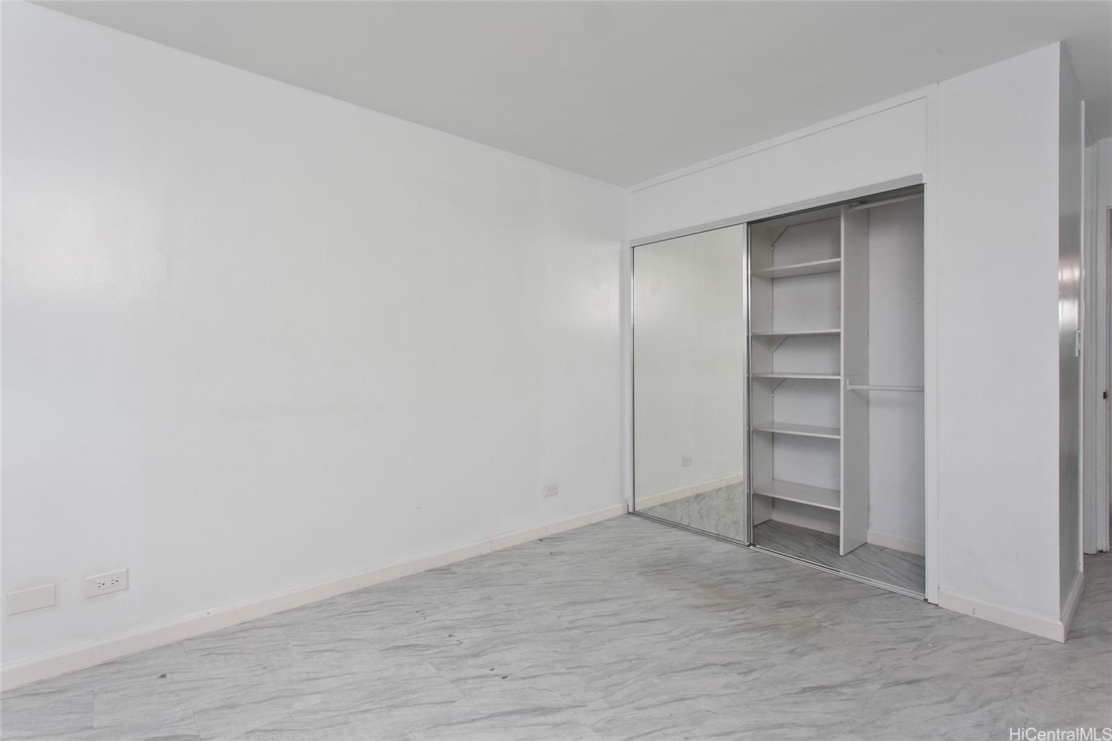 Contessa condo # 2401, Honolulu, Hawaii - photo 12 of 18