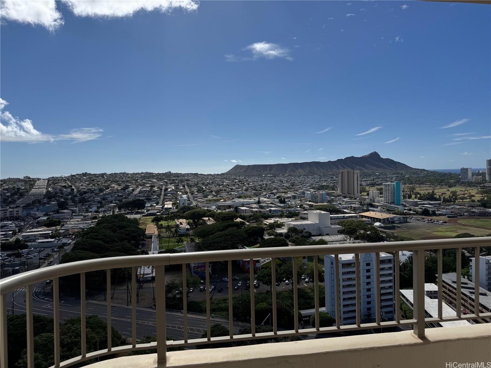 Contessa condo # 2401, Honolulu, Hawaii - photo 14 of 18