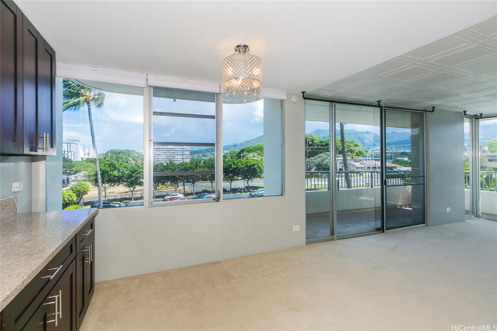 2825 King Street Honolulu - Rental - photo 2 of 25