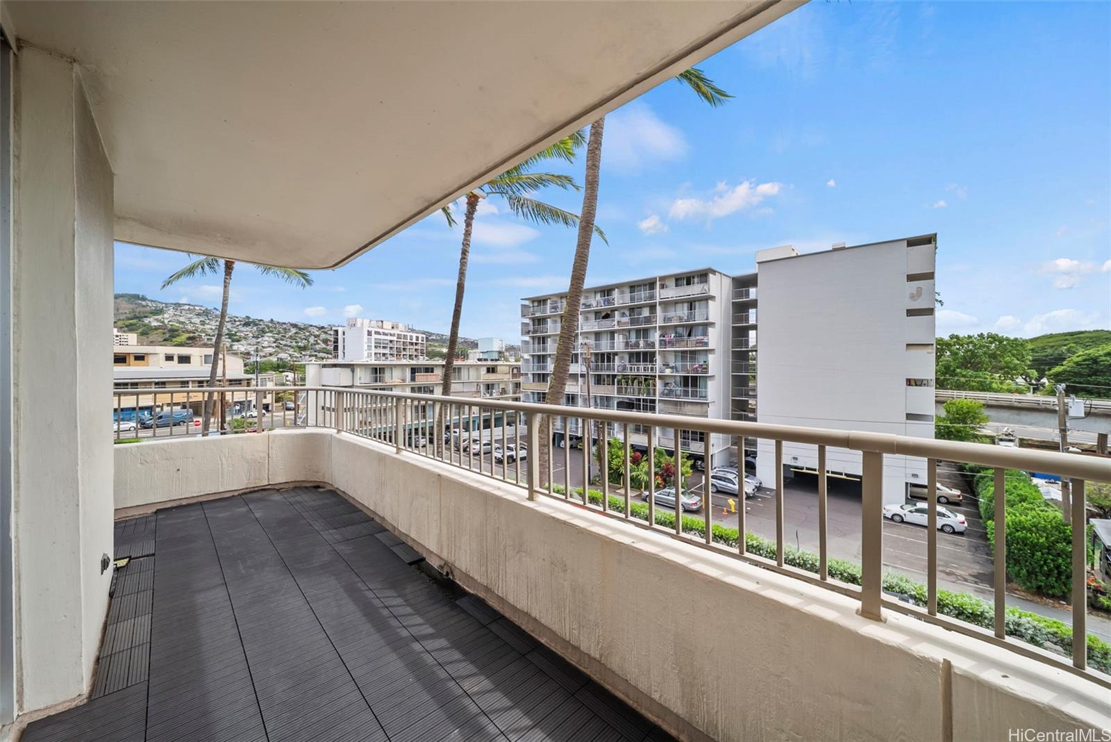 Contessa condo # 403, Honolulu, Hawaii - photo 21 of 25