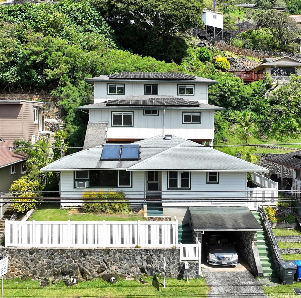 2826  Manoa Road Manoa Area, Honolulu home - photo 2 of 25