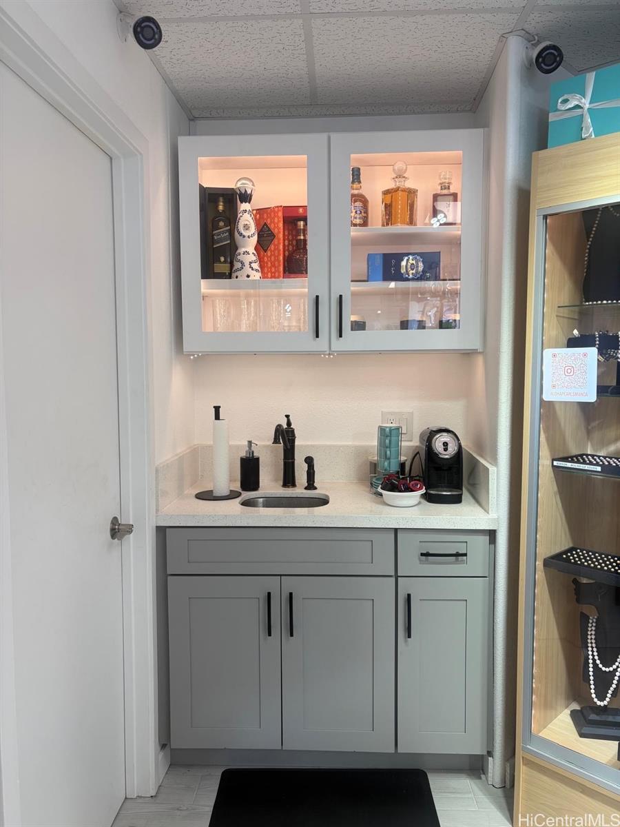 2830 Kaonawai Pl Honolulu Oahu commercial real estate photo4 of 21