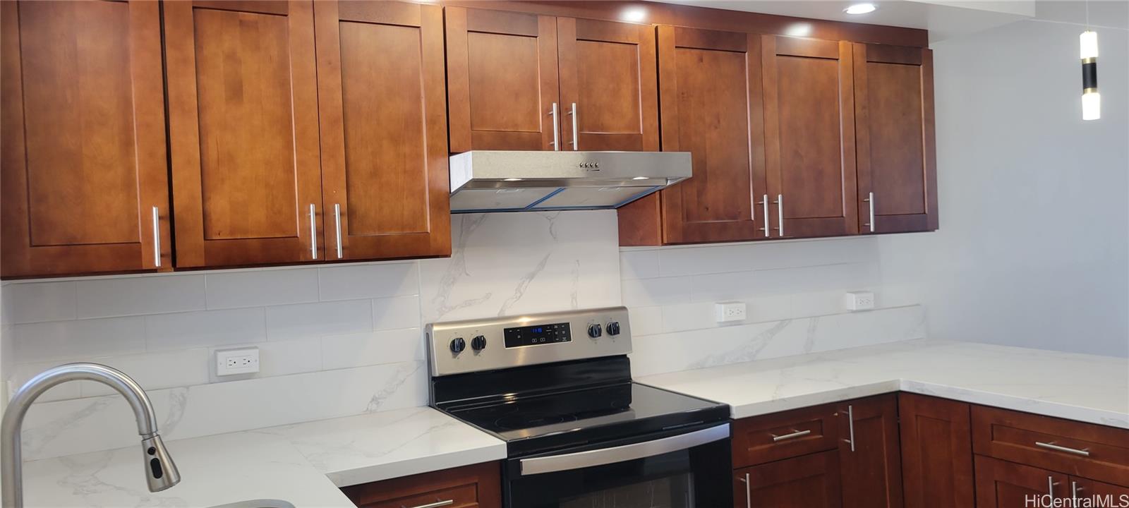 2834 Kaimuki Ave Honolulu - Rental - photo 5 of 15