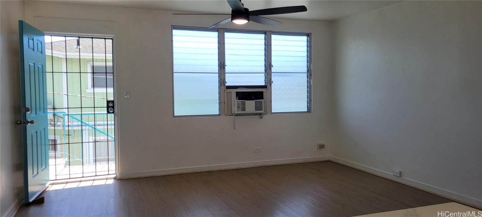 2834 Kaimuki Ave Honolulu - Rental - photo 6 of 15