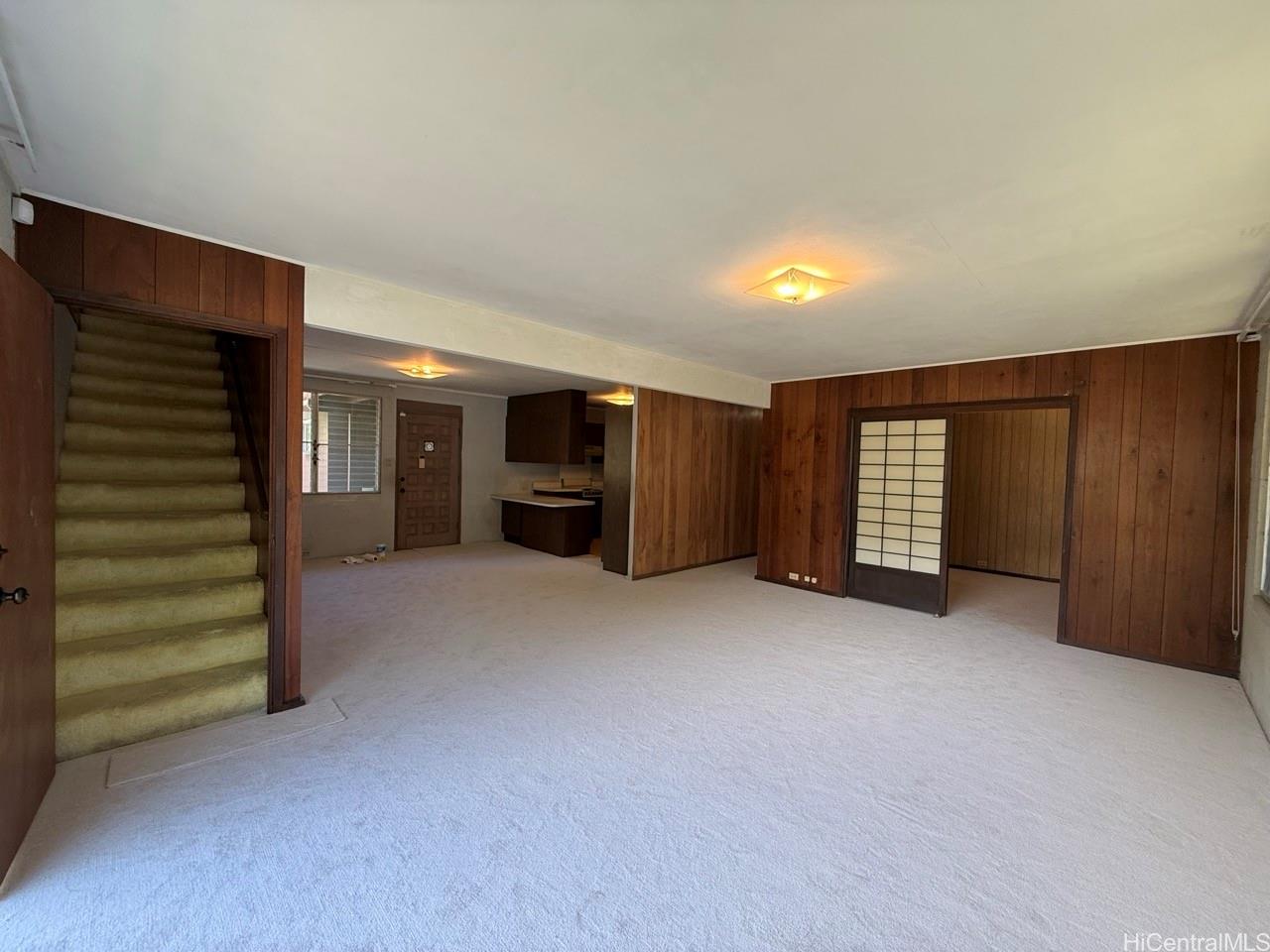 2840C  Kalihi Street Kalihi Valley, Honolulu home - photo 3 of 16