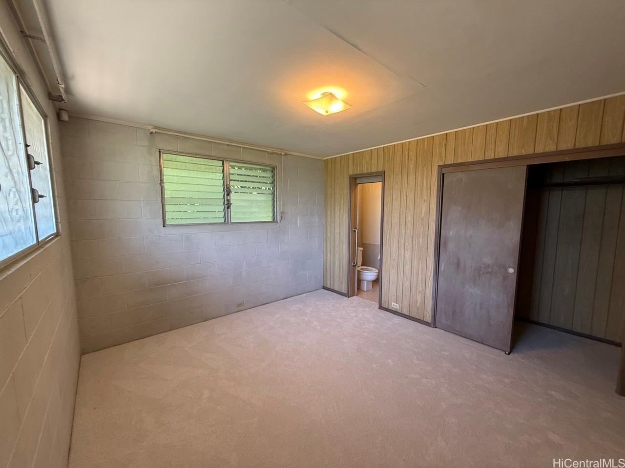 2840C  Kalihi Street Kalihi Valley, Honolulu home - photo 4 of 14