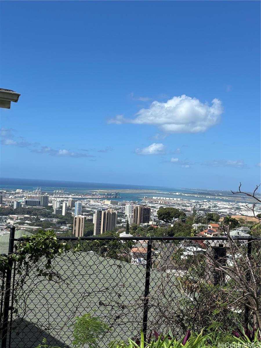 2841  Pacific Heights Road Pacific Heights, Honolulu home - photo 16 of 19