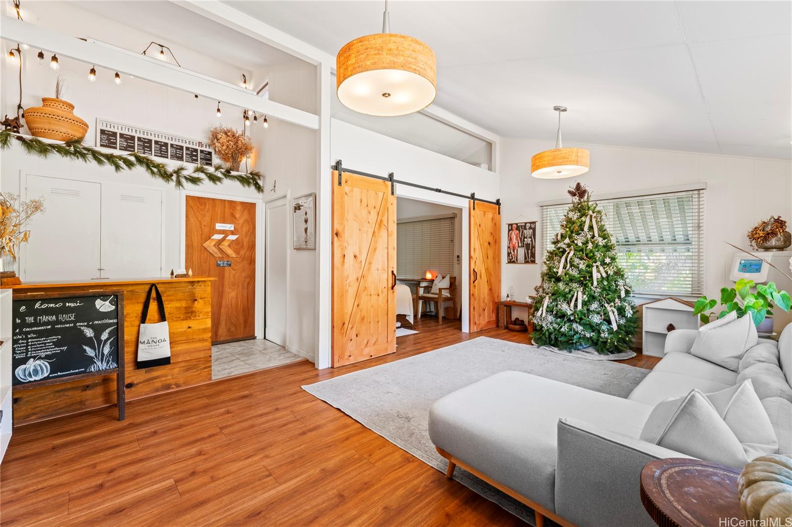 2845 Lowrey Ave Honolulu Oahu commercial real estate photo12 of 15