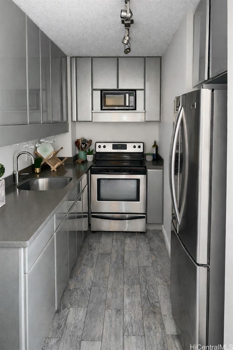 Waialae Pl condo # 321, Honolulu, Hawaii - photo 3 of 12