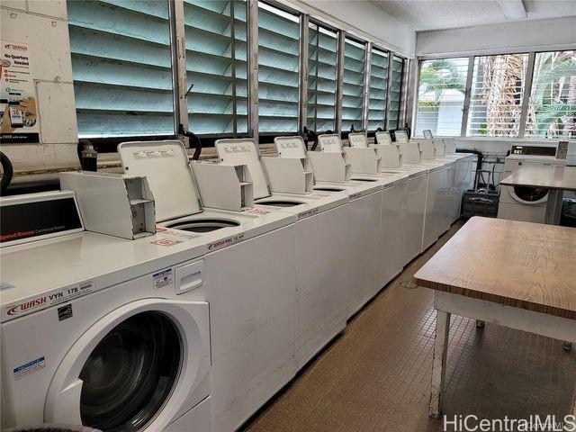 2845 Waialae Ave Honolulu - Rental - photo 8 of 8