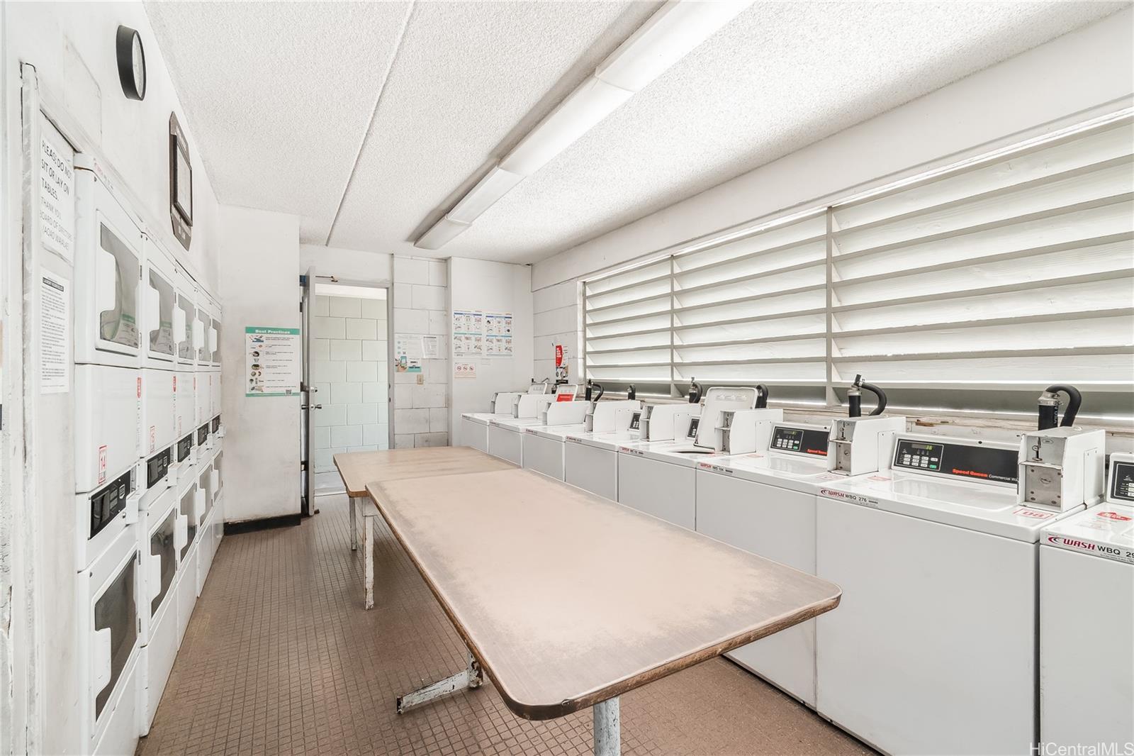 Waialae Pl condo # 306, Honolulu, Hawaii - photo 11 of 13