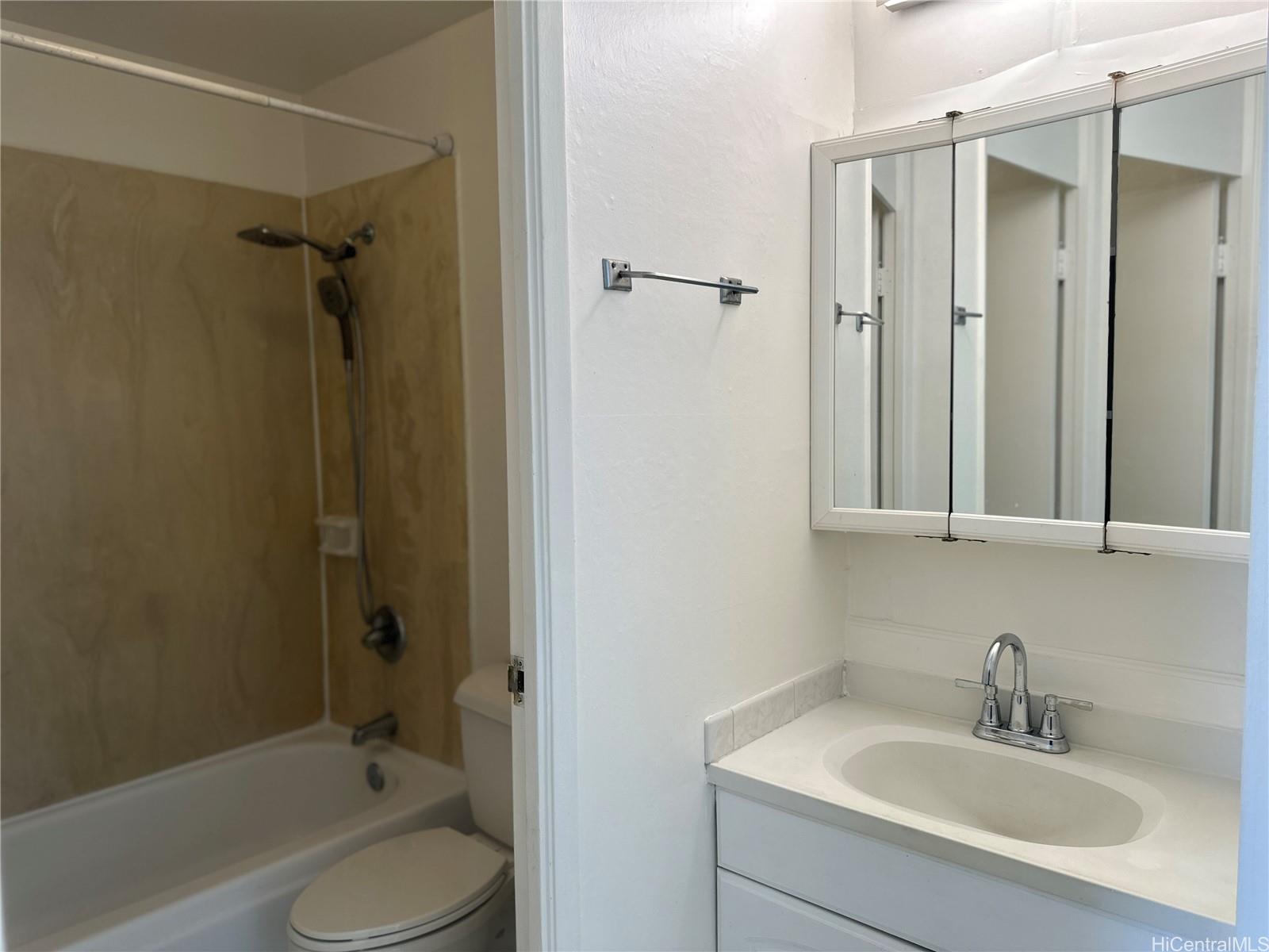 Waialae Pl condo # 504, Honolulu, Hawaii - photo 11 of 18