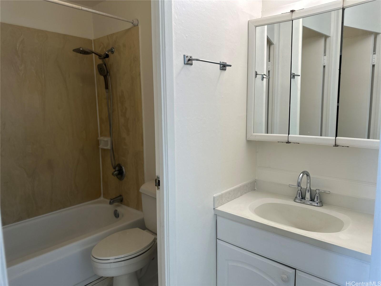 Waialae Pl condo # 504, Honolulu, Hawaii - photo 12 of 18