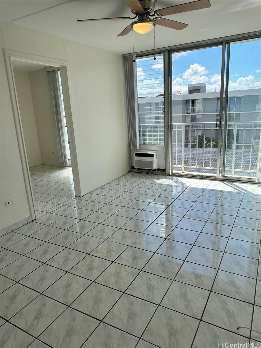 Waialae Pl condo # 504, Honolulu, Hawaii - photo 5 of 18