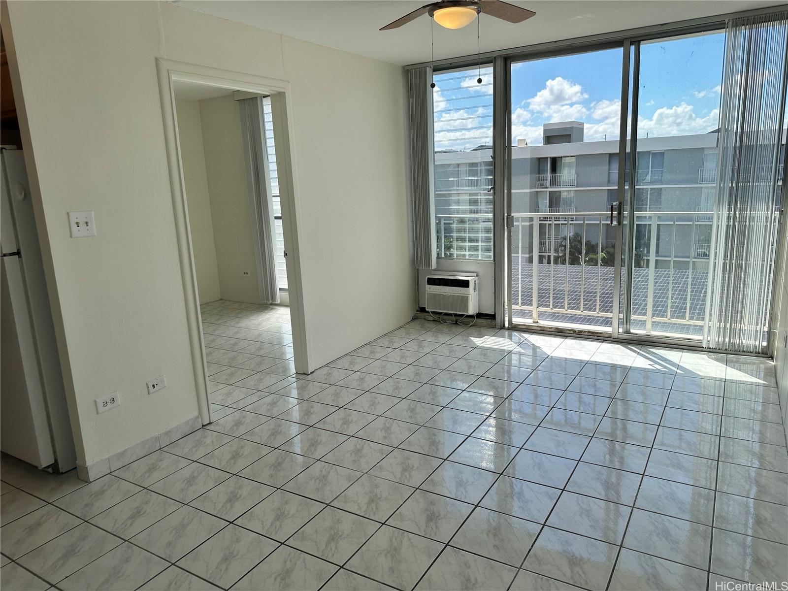 Waialae Pl condo # 504, Honolulu, Hawaii - photo 8 of 18