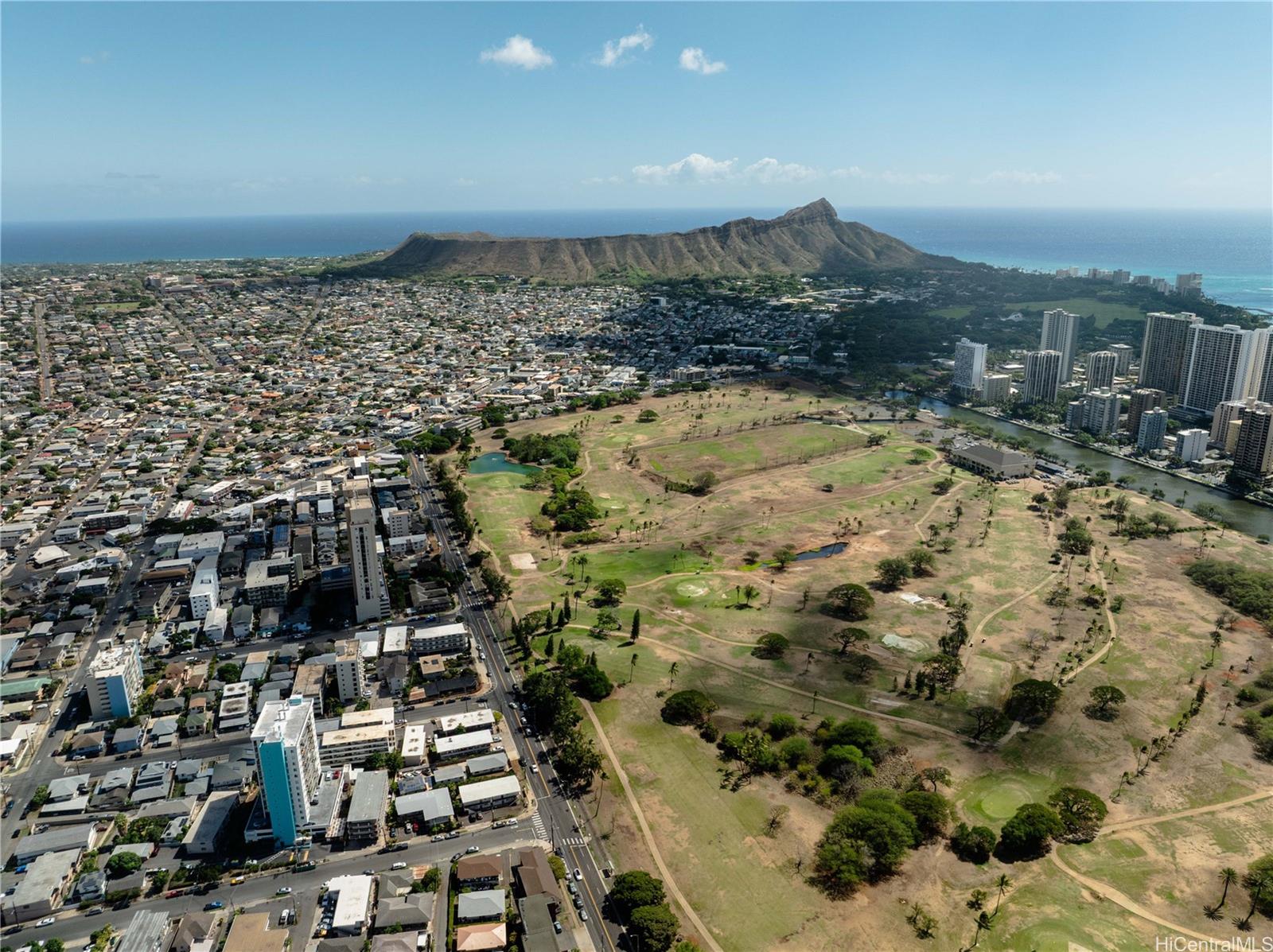 2848 Date Street Honolulu - Multi-family - photo 4 of 8