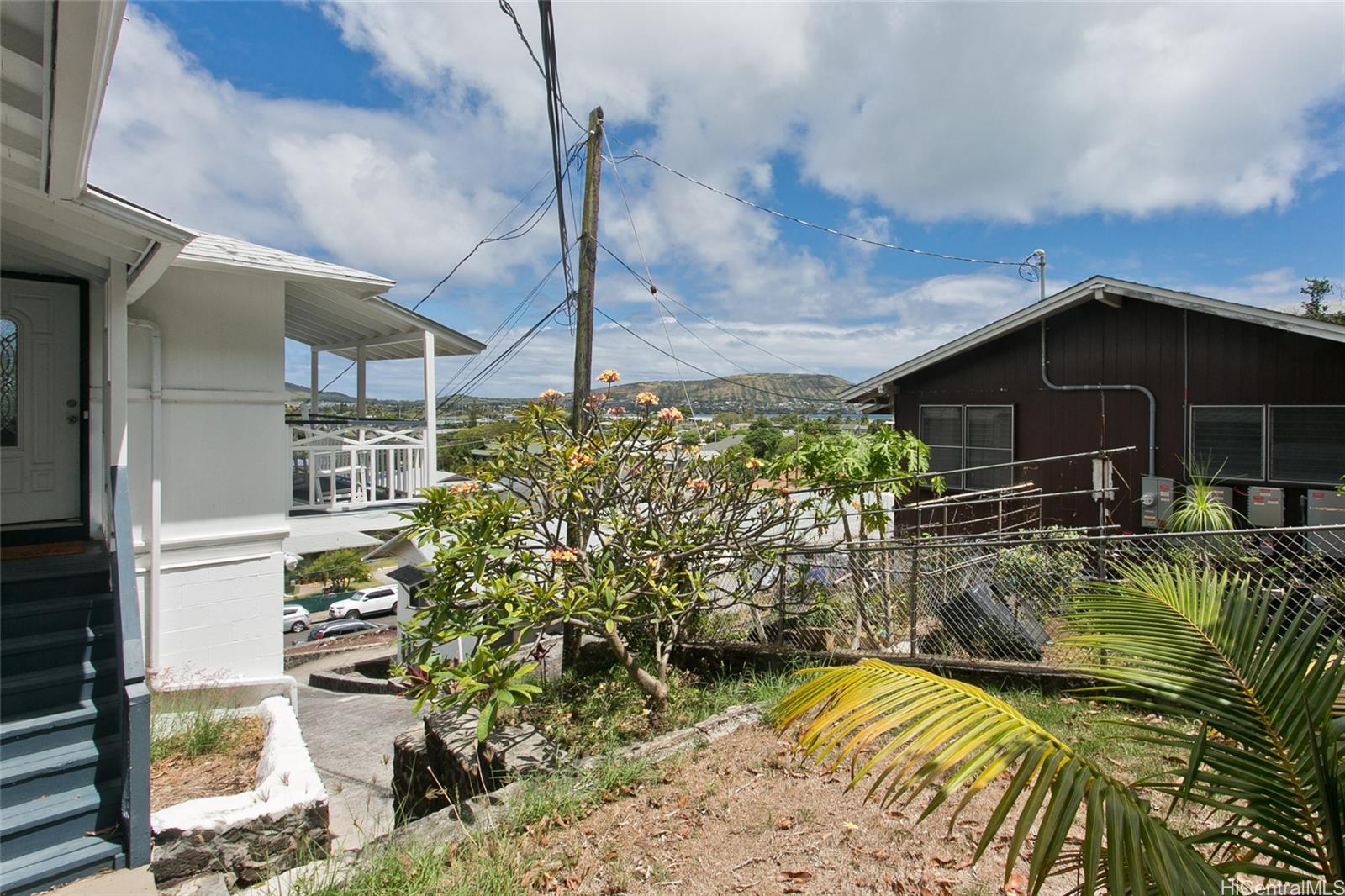 284A  Moomuku Place Kuliouou, Diamond Head home - photo 16 of 24