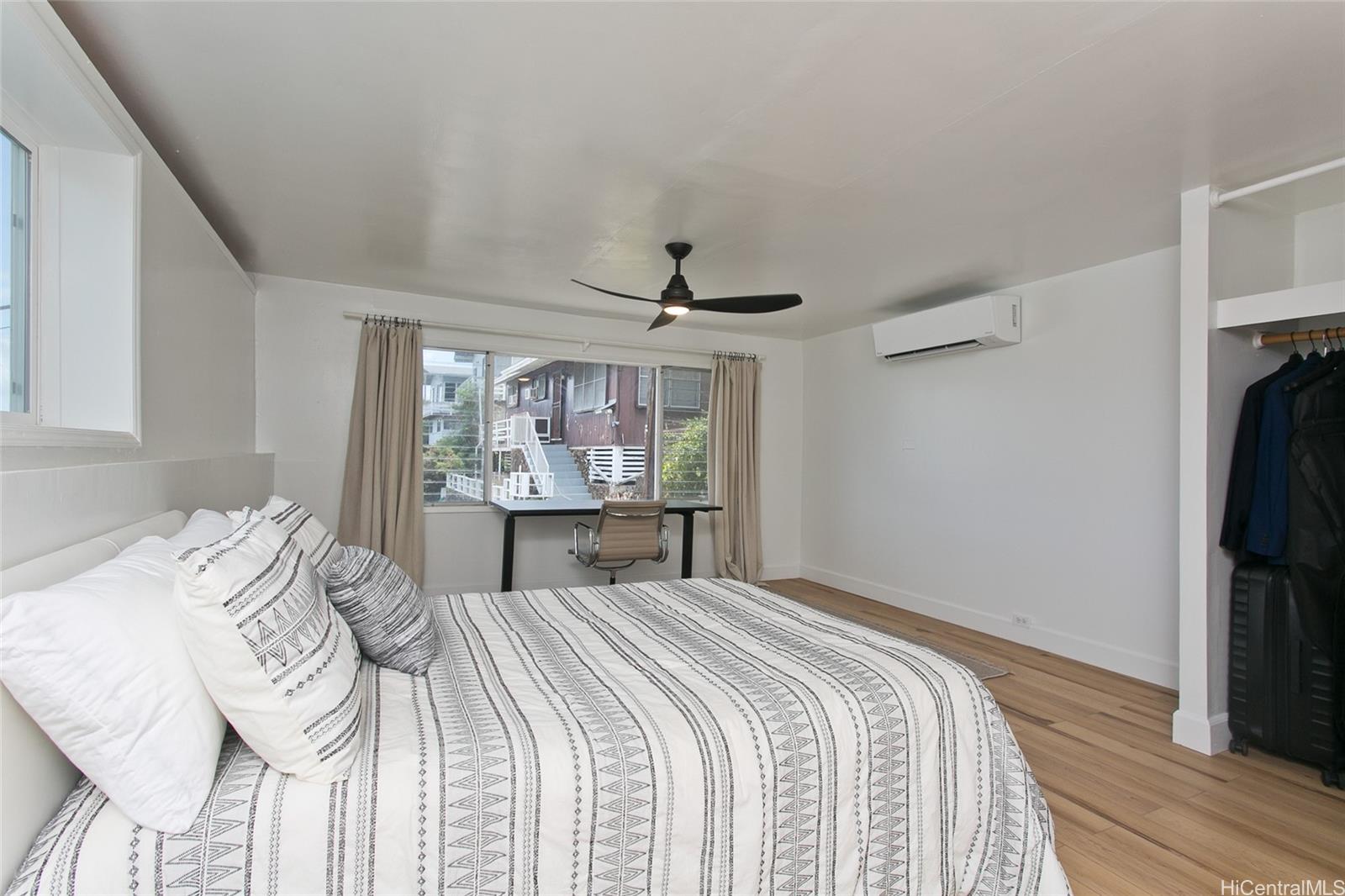 284A  Moomuku Place Kuliouou, Diamond Head home - photo 19 of 24
