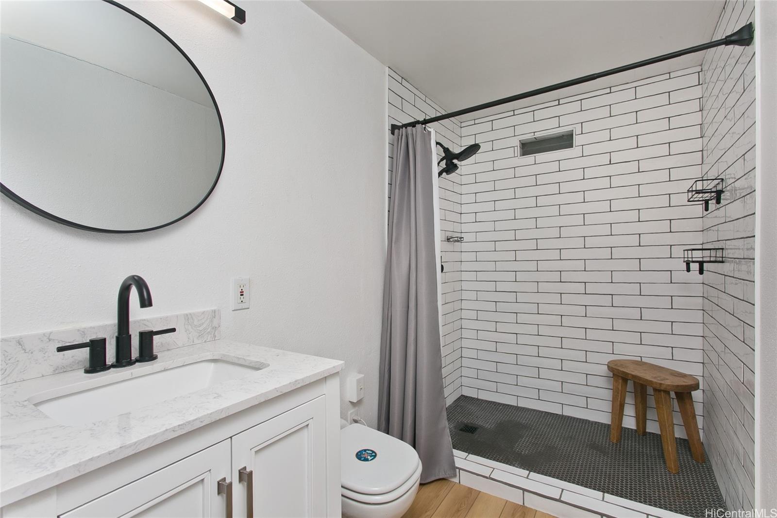 284A  Moomuku Place Kuliouou, Diamond Head home - photo 21 of 24