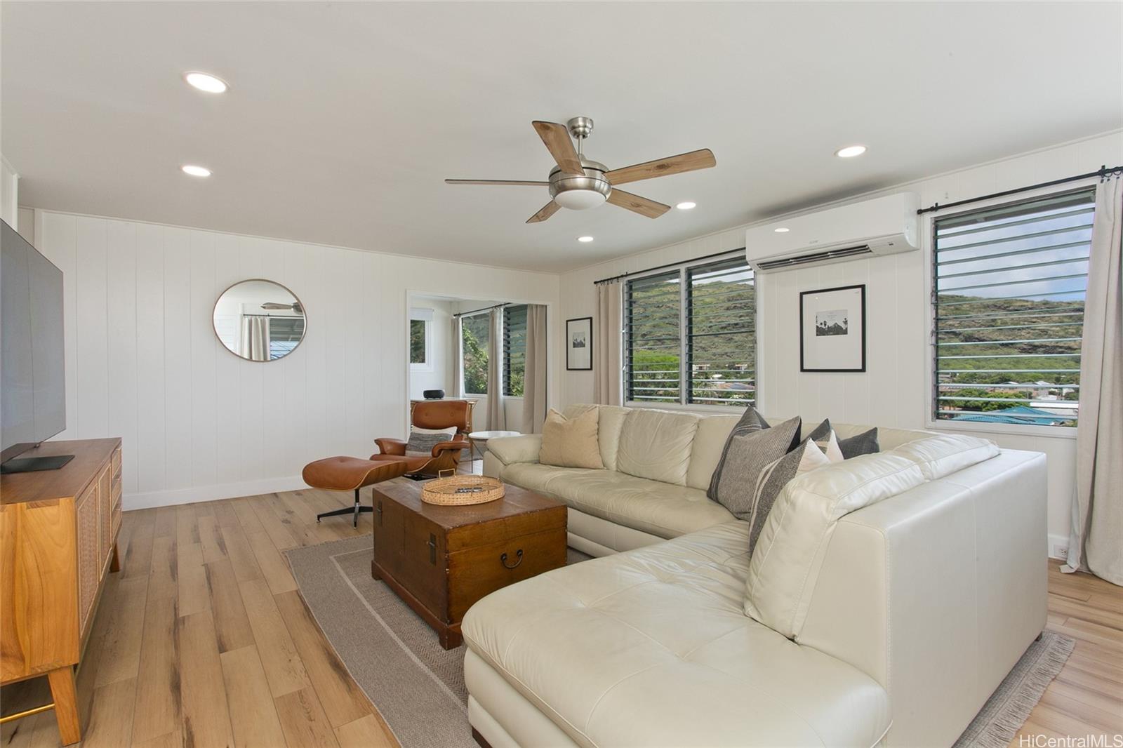 284A  Moomuku Place Kuliouou, Diamond Head home - photo 4 of 24