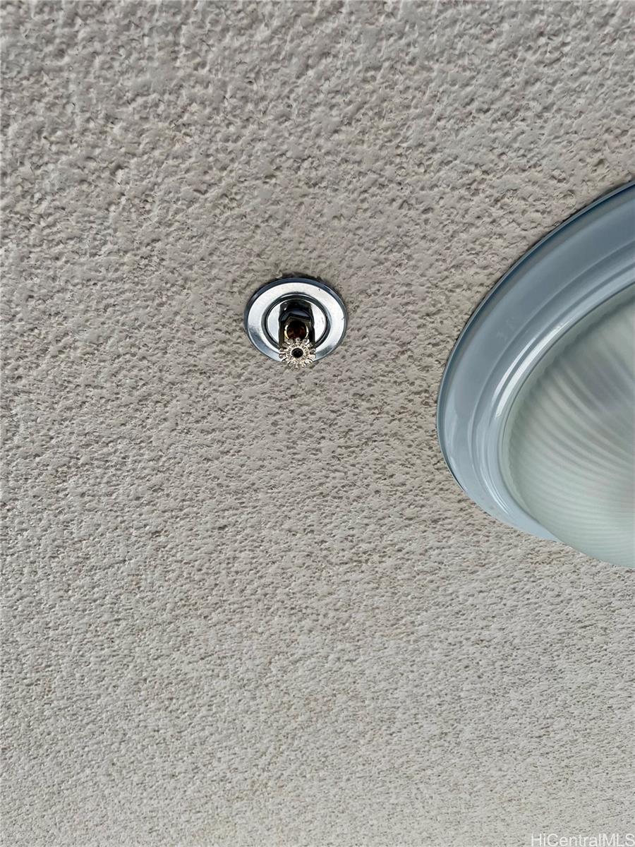 Kulanui Hale condo # 218, Honolulu, Hawaii - photo 11 of 18