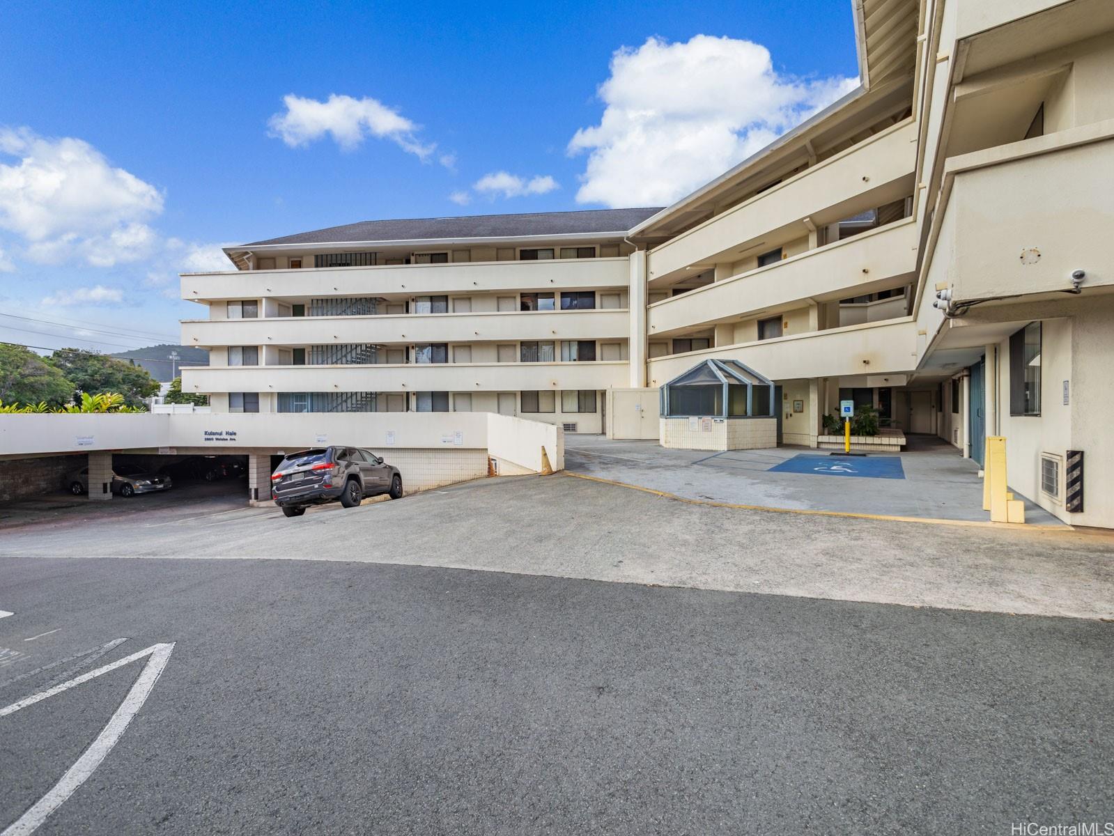 Kulanui Hale condo # 316, Honolulu, Hawaii - photo 21 of 22