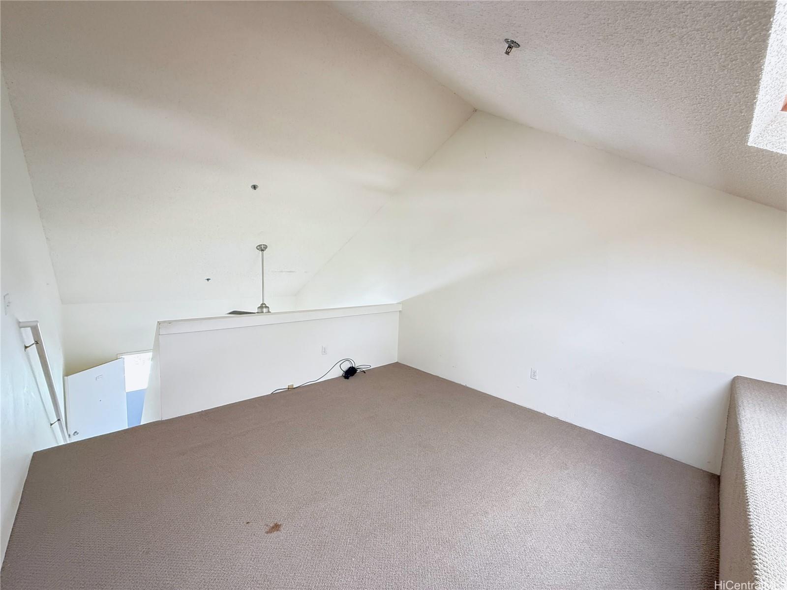 Kulanui Hale condo # 4, Honolulu, Hawaii - photo 8 of 16