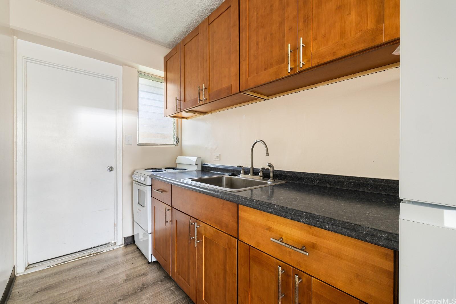 287 Wai Nani Way Honolulu - Multi-family - photo 13 of 25