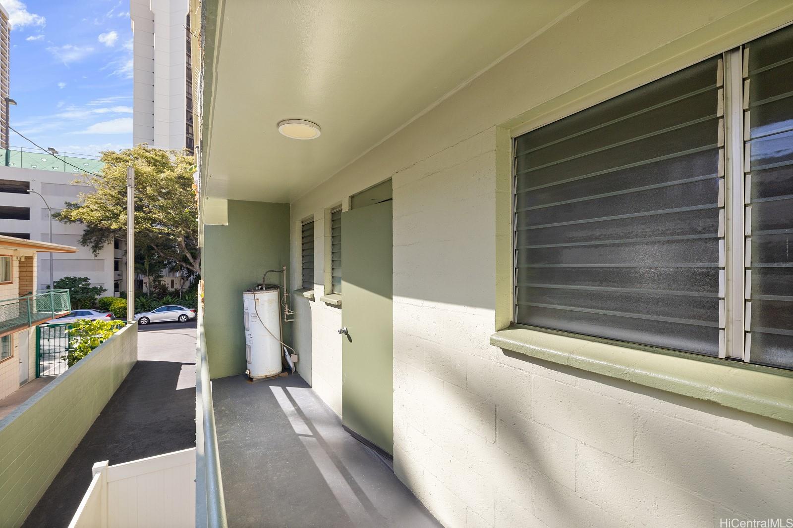 287 Wai Nani Way Honolulu - Multi-family - photo 21 of 25