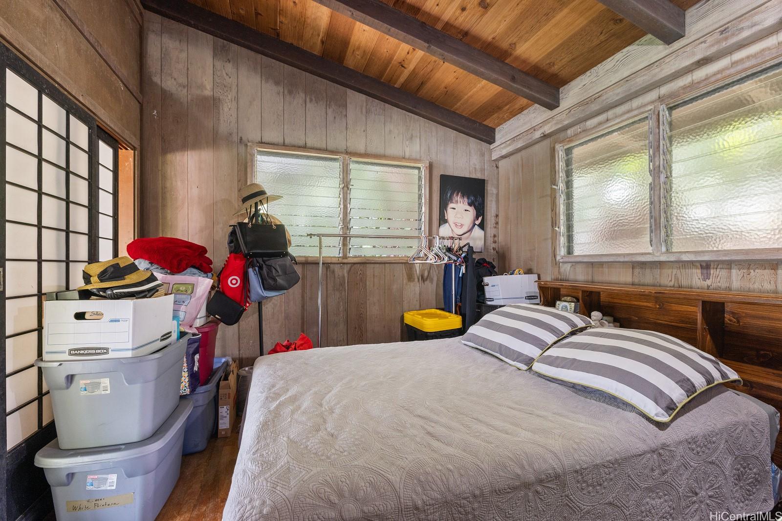 2870  Komaia Place Manoa Area, Honolulu home - photo 18 of 25