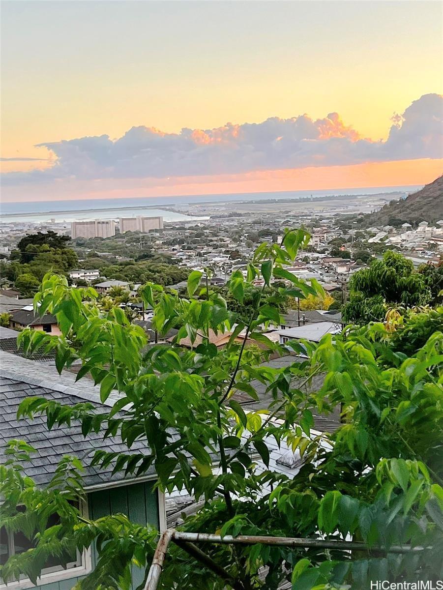 2871  Kalihi Street Kalihi Valley, Honolulu home - photo 10 of 10