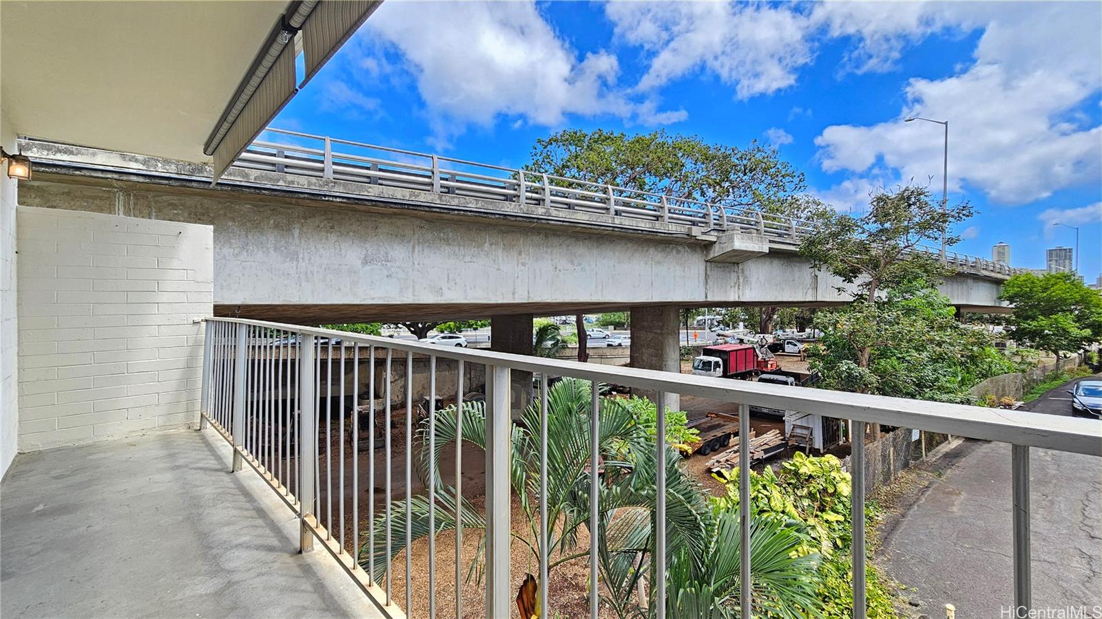 Rainbow Terrace condo # 201, Honolulu, Hawaii - photo 11 of 24