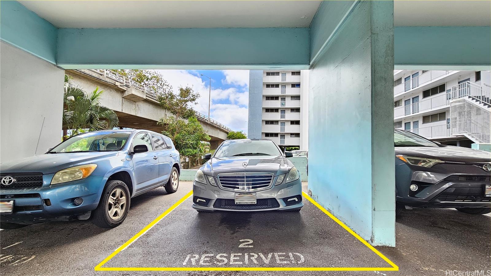 Rainbow Terrace condo # 201, Honolulu, Hawaii - photo 23 of 23