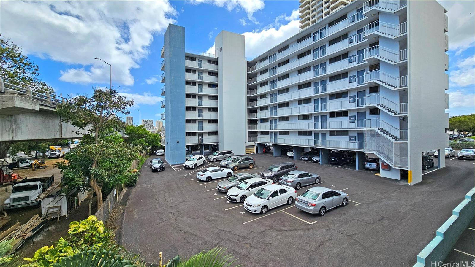 Rainbow Terrace condo # 201, Honolulu, Hawaii - photo 9 of 24