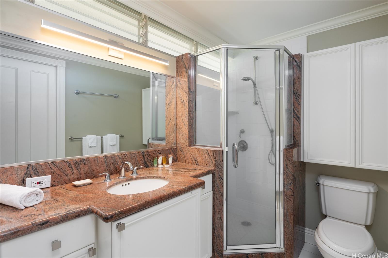 Sans Souci Inc condo # 1107, Honolulu, Hawaii - photo 16 of 25