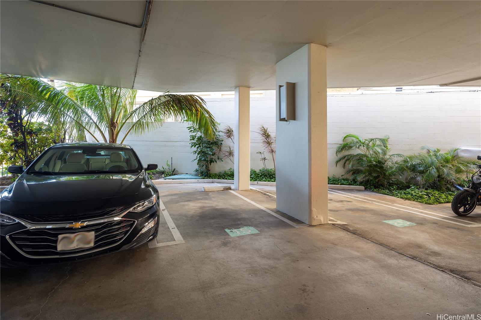 Sans Souci Inc condo # 1107, Honolulu, Hawaii - photo 20 of 25