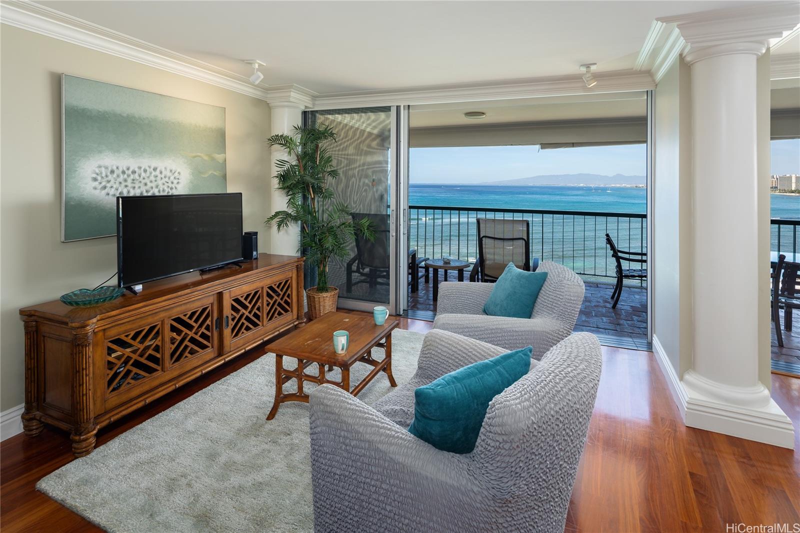 Sans Souci Inc condo # 1107, Honolulu, Hawaii - photo 4 of 25