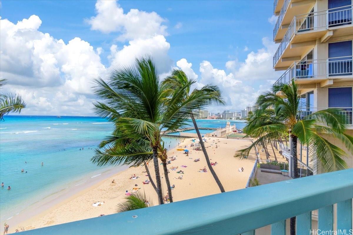 Sans Souci Inc condo # 306, Honolulu, Hawaii - photo 4 of 17