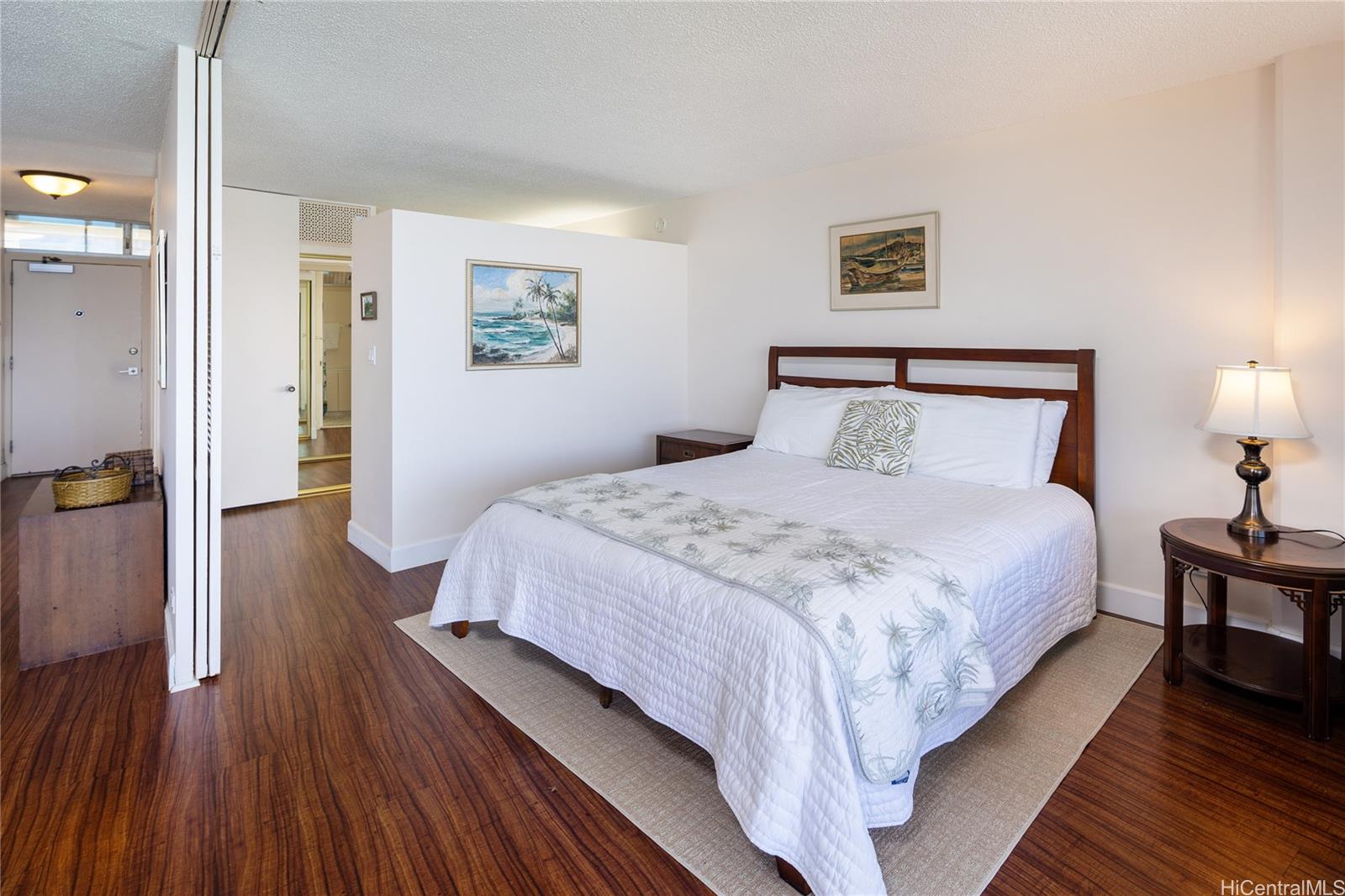 Sans Souci Inc condo # 805, Honolulu, Hawaii - photo 12 of 17