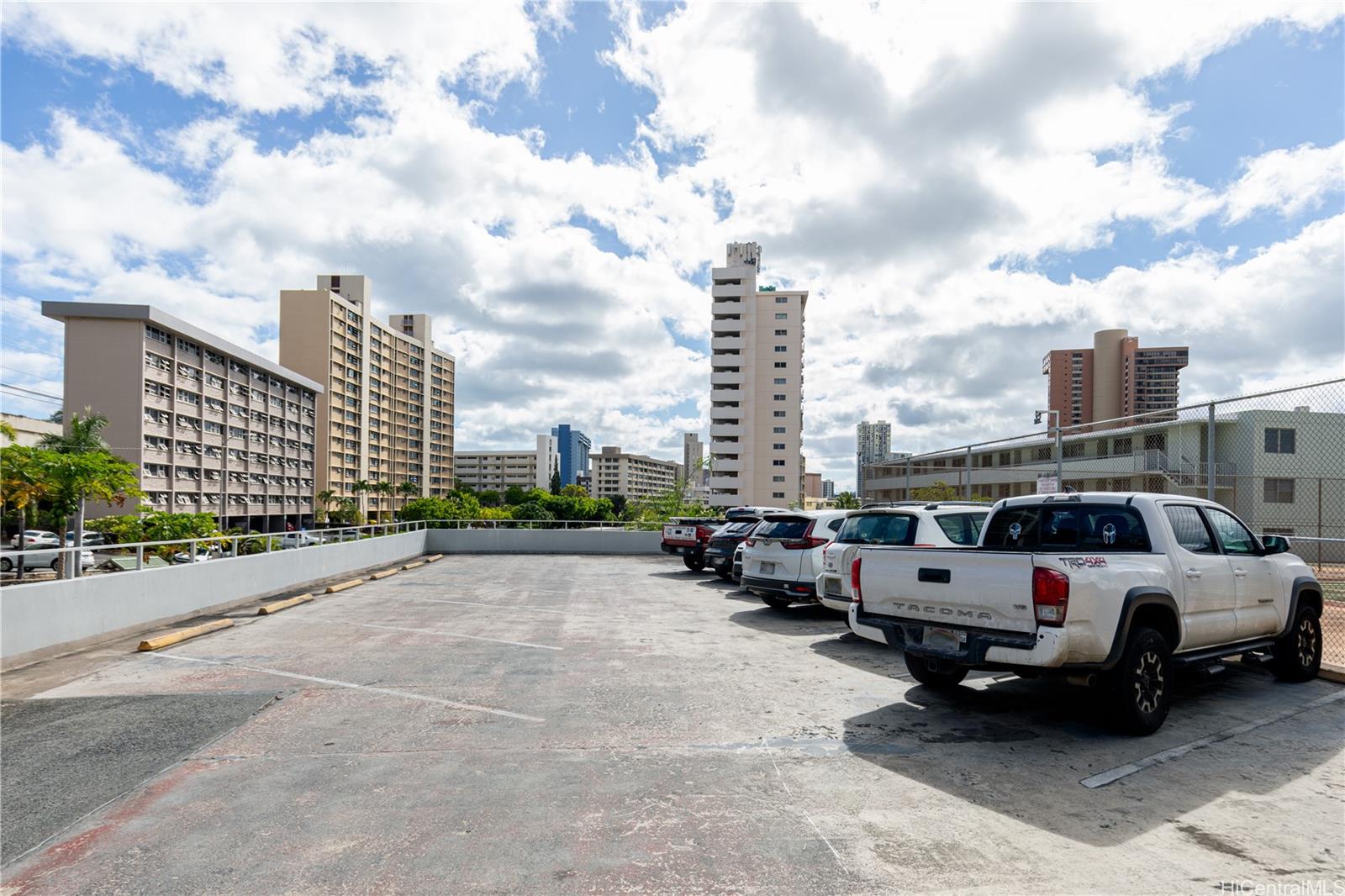 Five Regents condo # 1307, Honolulu, Hawaii - photo 14 of 18